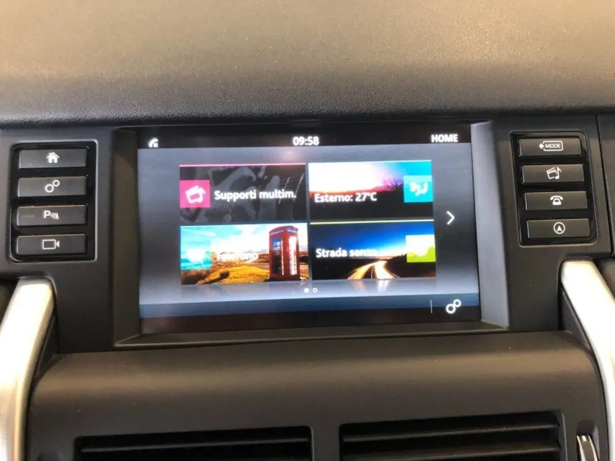 Land Rover Discovery Sport usata a Pistoia (6)