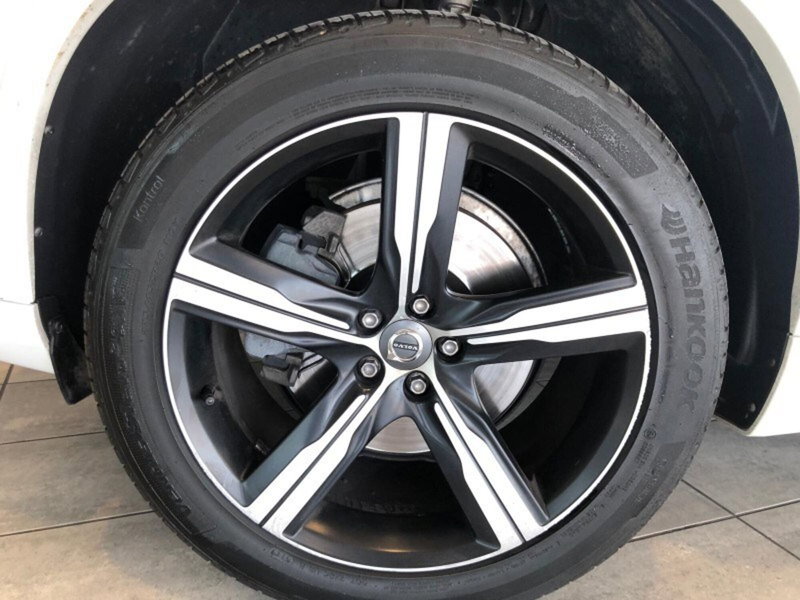 Volvo XC90 usata a Pistoia (11)