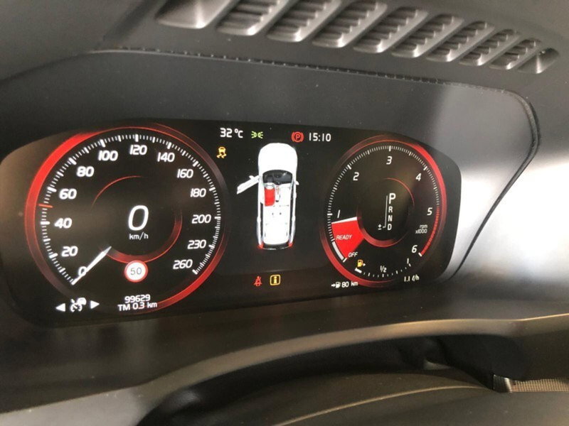 Volvo XC90 usata a Pistoia (7)