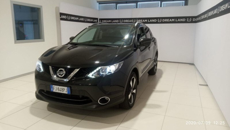 Nissan Qashqai usata a Pistoia (15)