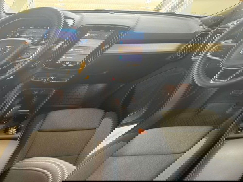 Volvo XC40 usata a Cuneo (11)