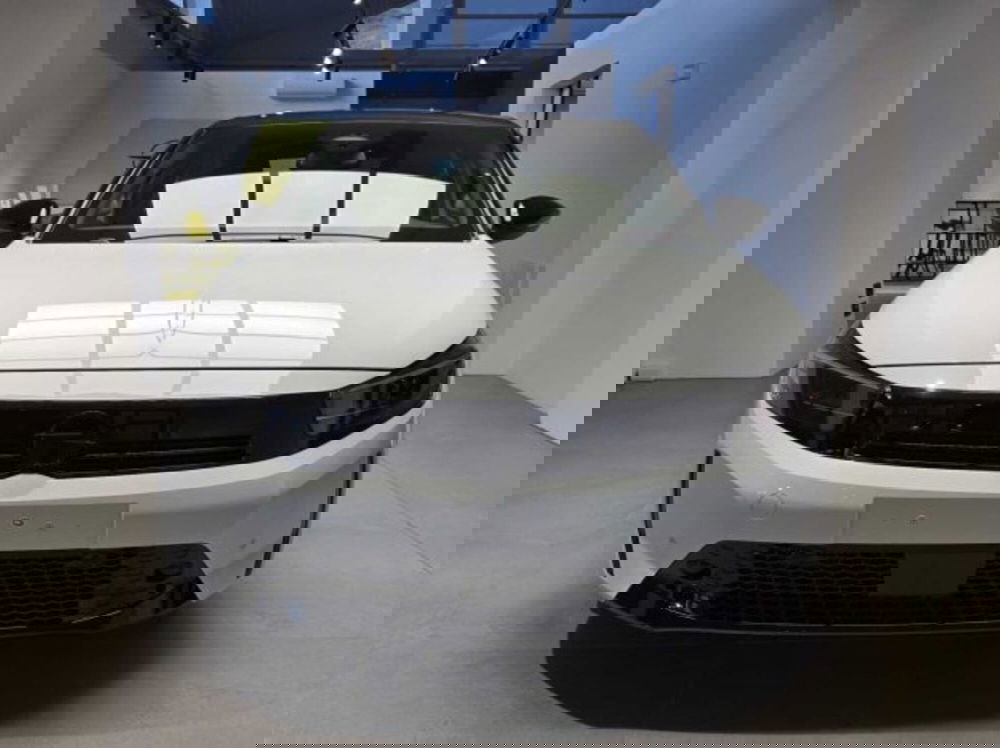 Opel Corsa nuova a Sondrio (7)