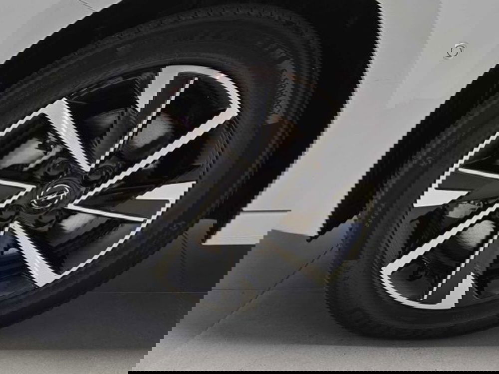 Opel Corsa nuova a Sondrio (8)