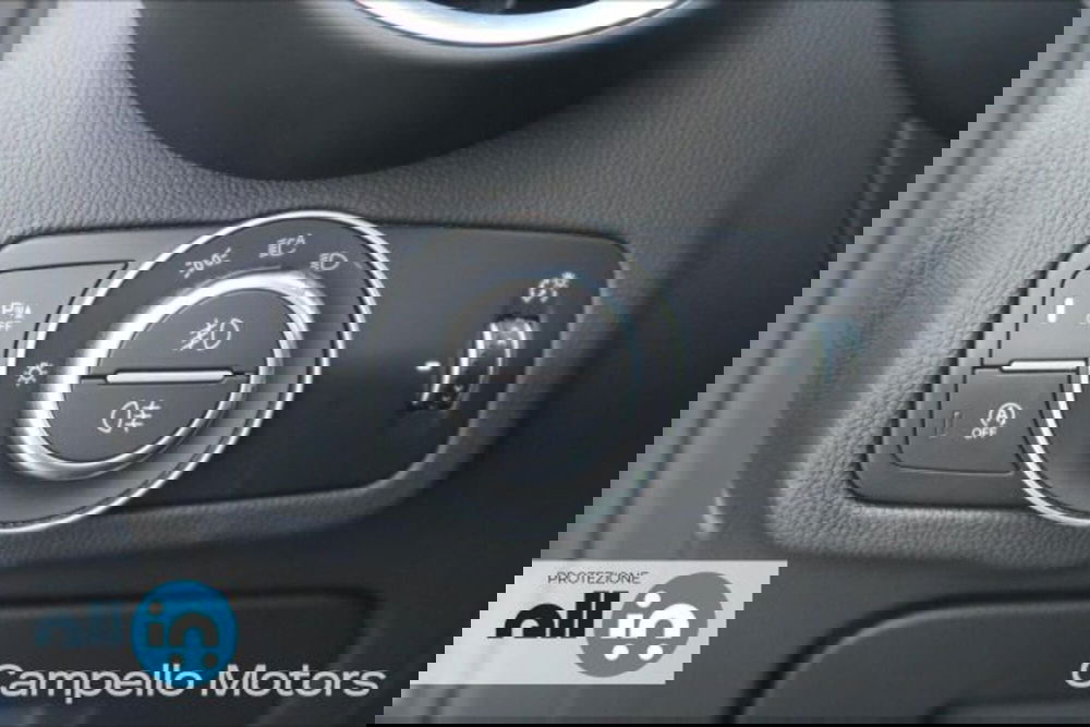 Alfa Romeo Stelvio usata a Venezia (14)