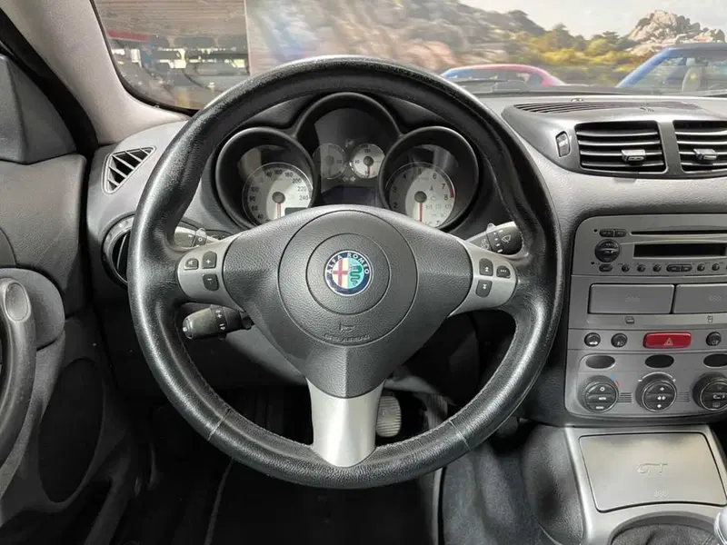 Alfa Romeo GT usata a Sondrio (13)