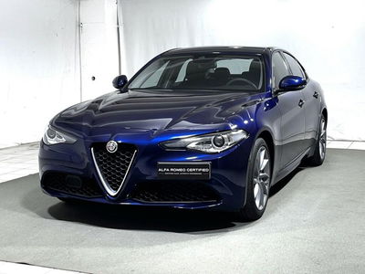 Alfa Romeo Giulia 2.0 Turbo 200 CV AT8 Business del 2021 usata a Montagna in Valtellina