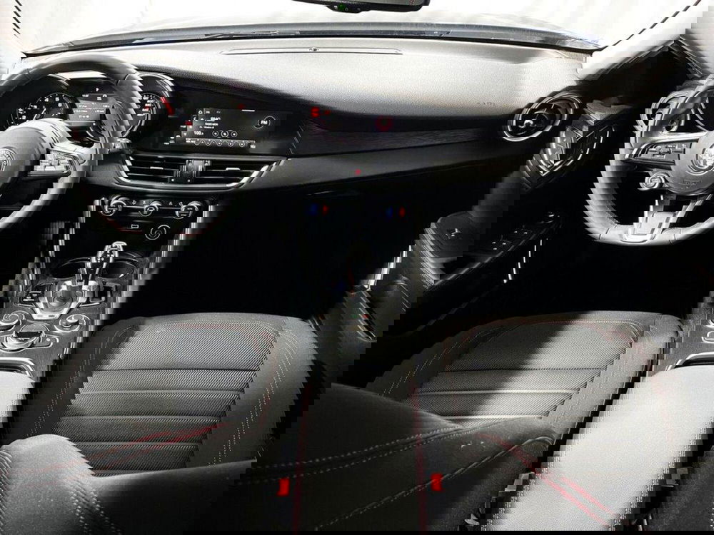 Alfa Romeo Giulia usata a Sondrio (12)