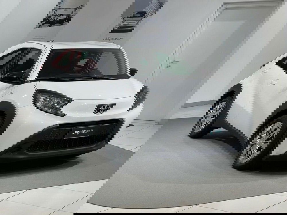 Toyota Aygo X usata a Sondrio (7)