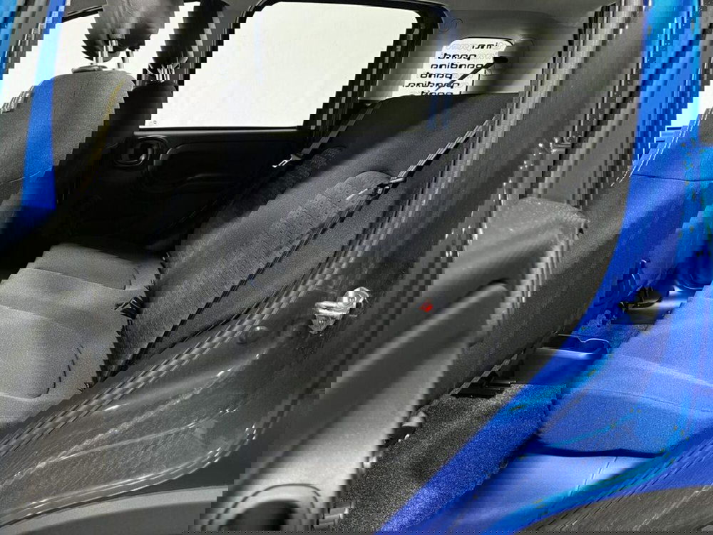 Fiat Panda Cross nuova a Sondrio (11)