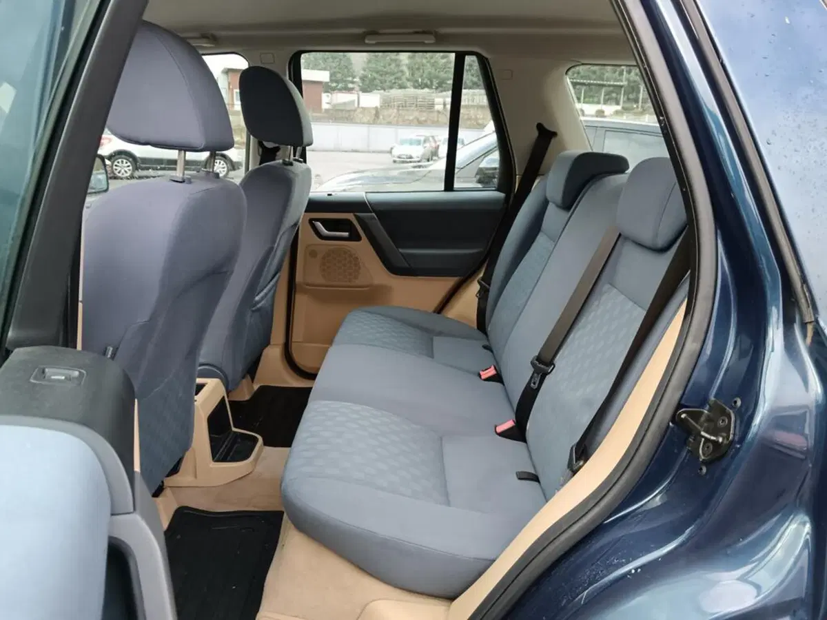 Land Rover Freelander usata a Sondrio (9)