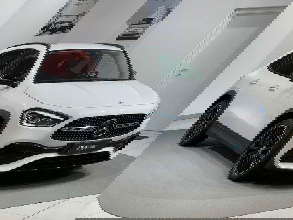Mercedes-Benz GLA SUV usata a Sondrio (7)
