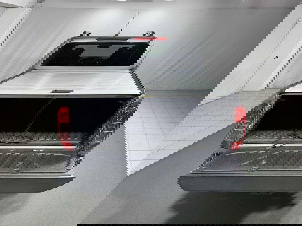 Nissan Navara usata a Sondrio (15)