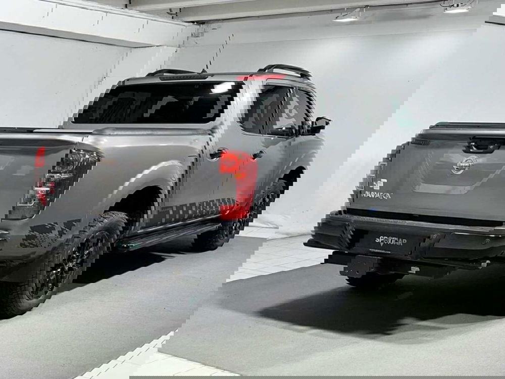 Nissan Navara usata a Sondrio (5)