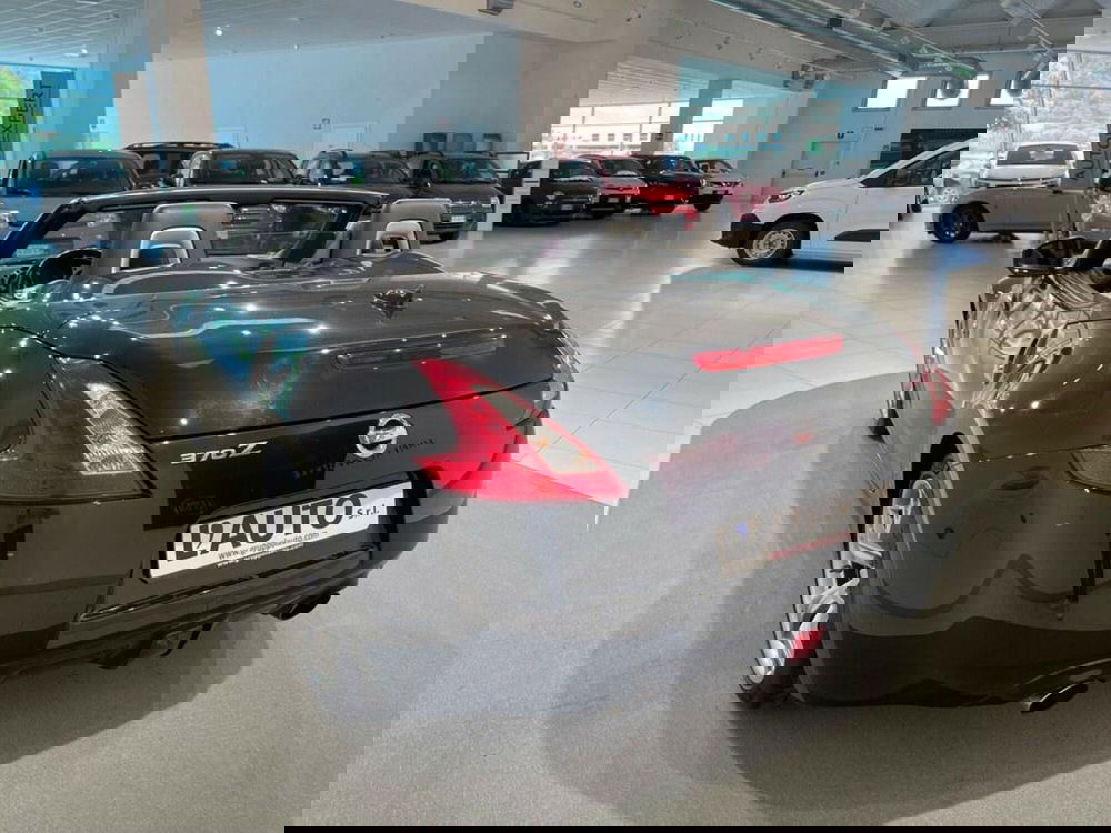 Nissan 370Z Cabrio usata a Sondrio (5)