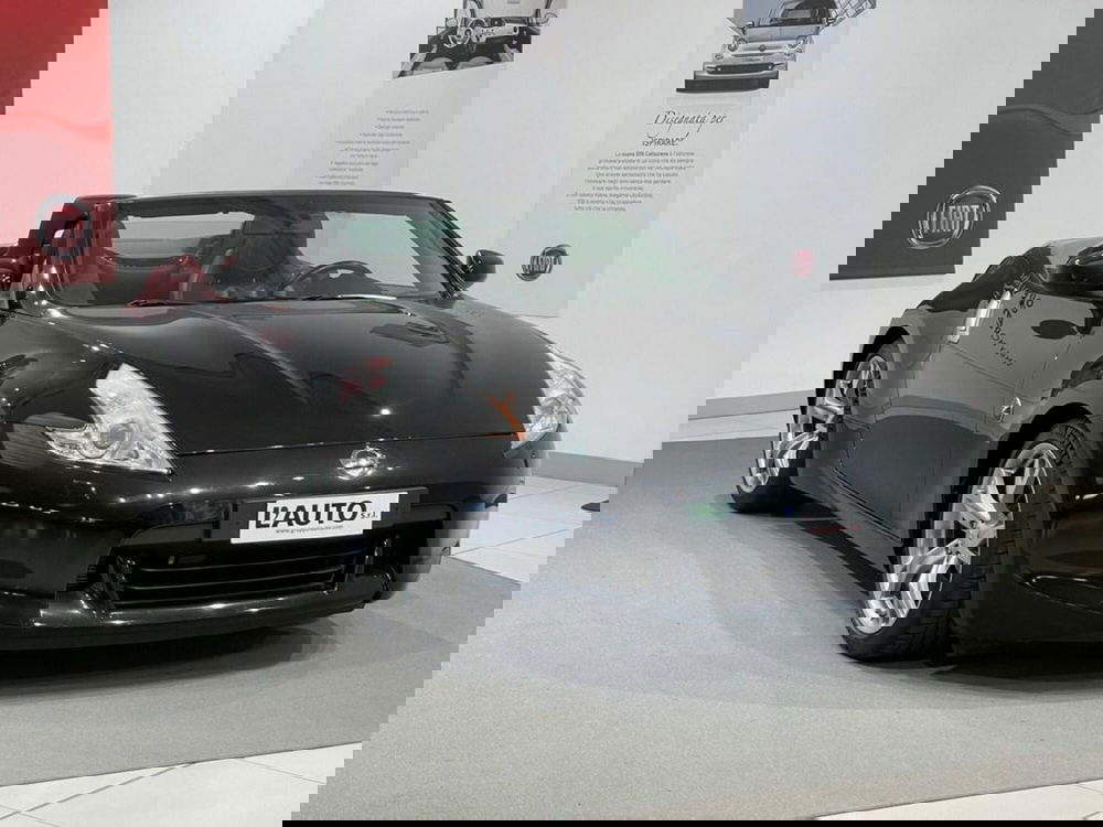 Nissan 370Z Cabrio usata a Sondrio (7)