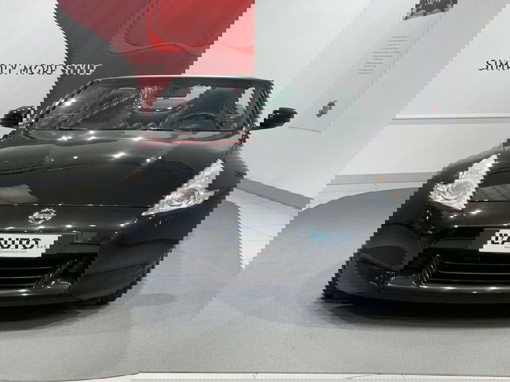Nissan 370Z Cabrio usata a Sondrio (8)