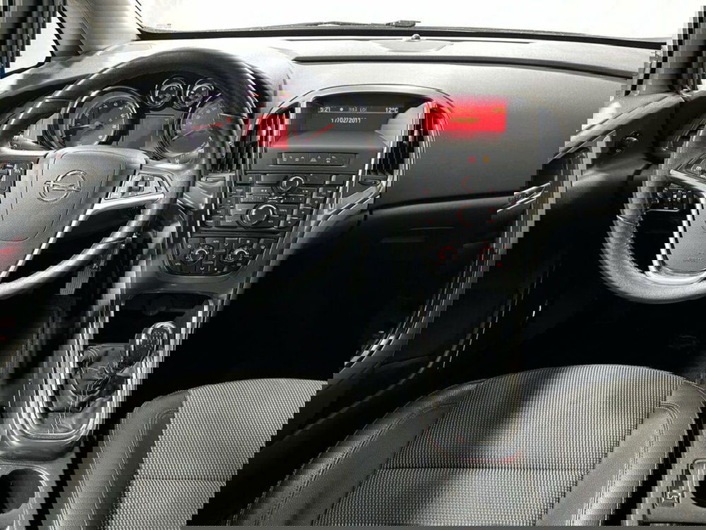 Opel Astra Station Wagon usata a Sondrio (13)