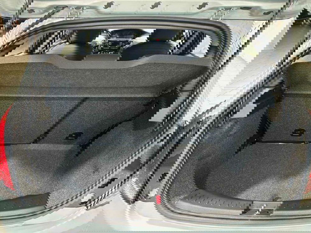 Lancia Ypsilon usata a Sondrio (14)