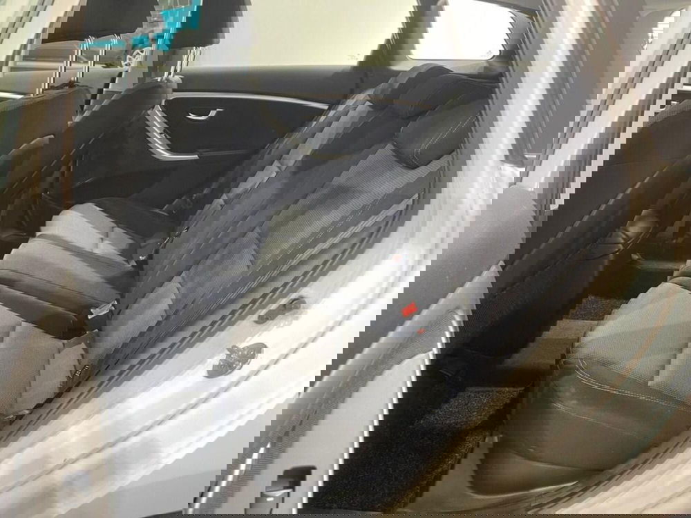 Hyundai i30 Station Wagon usata a Sondrio (11)