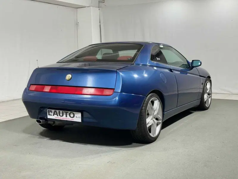 Alfa Romeo Gtv usata a Sondrio (5)