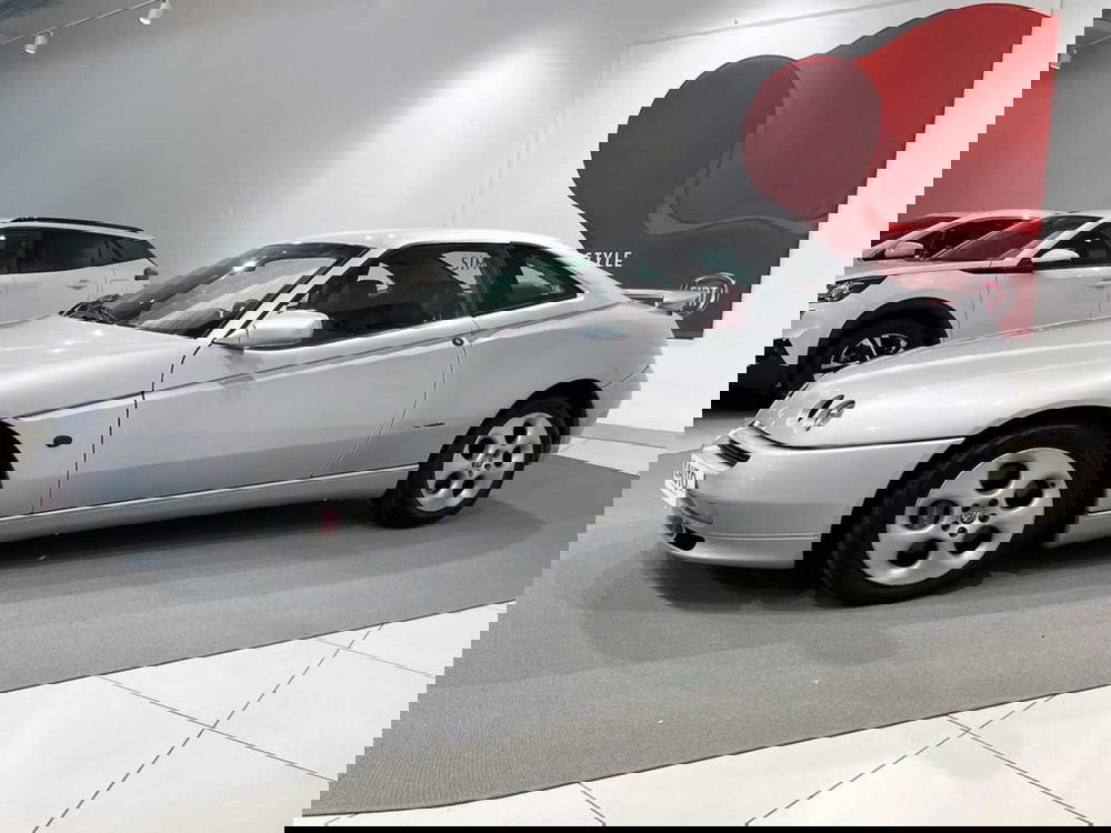 Alfa Romeo Gtv usata a Sondrio (5)