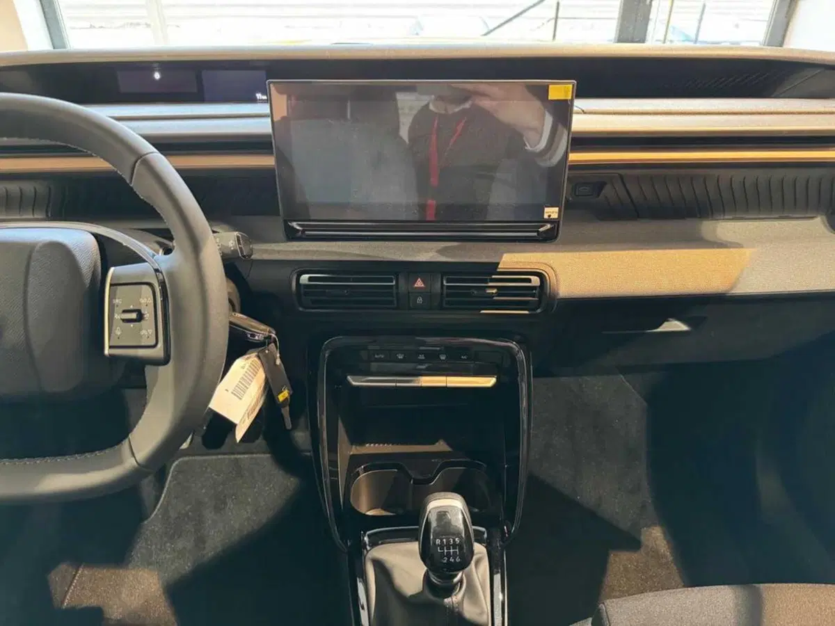 Citroen C3 Aircross nuova a Sondrio (11)