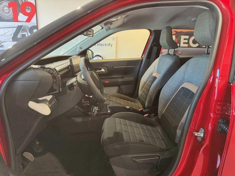 Citroen C3 Aircross nuova a Sondrio (8)