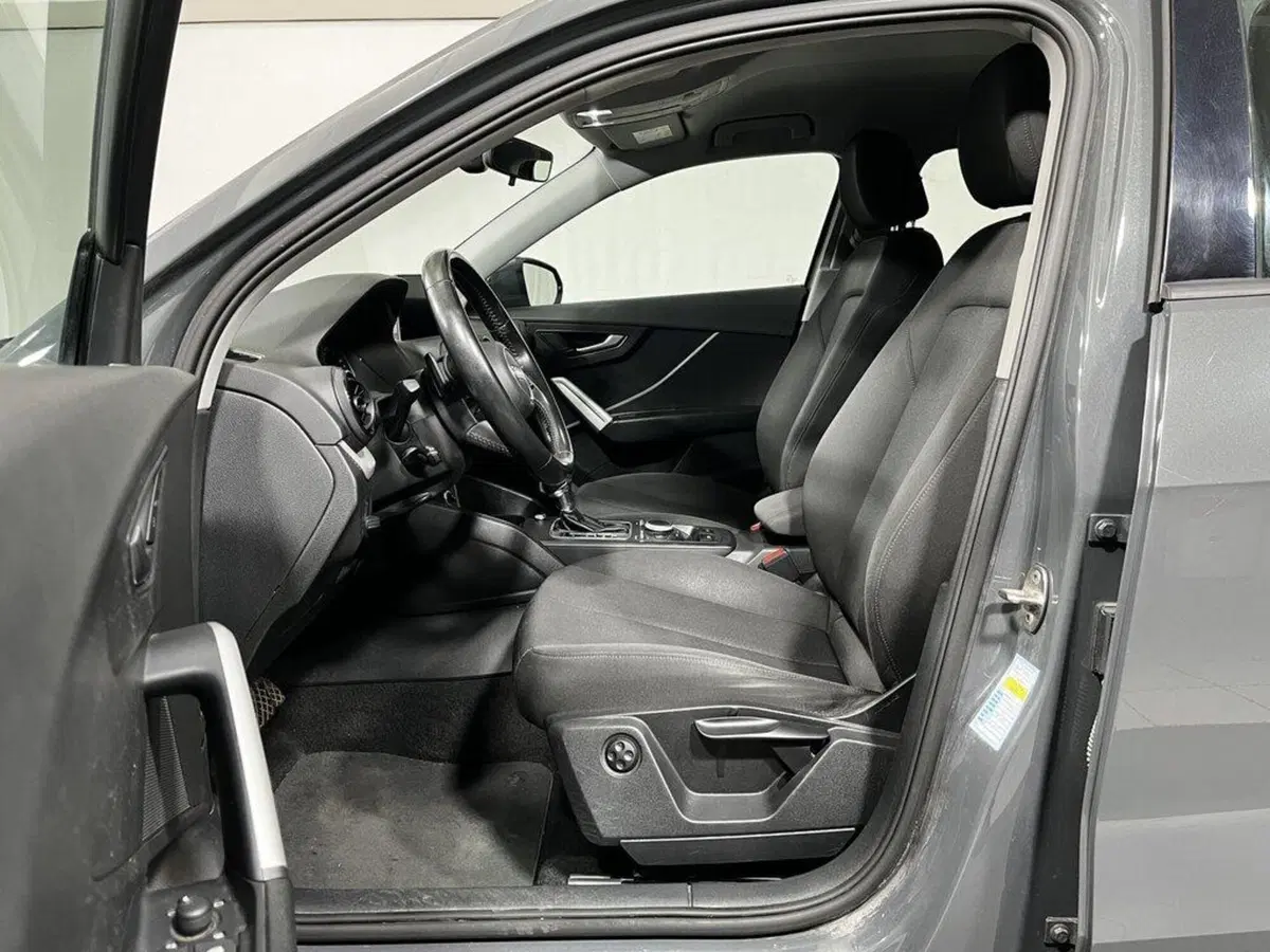 Audi Q2 usata a Sondrio (10)