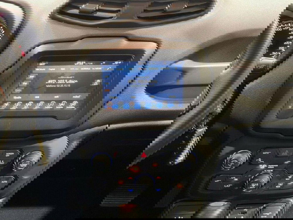 Jeep Renegade usata a Sondrio (13)