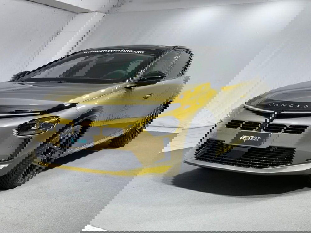 Lancia Ypsilon usata a Sondrio