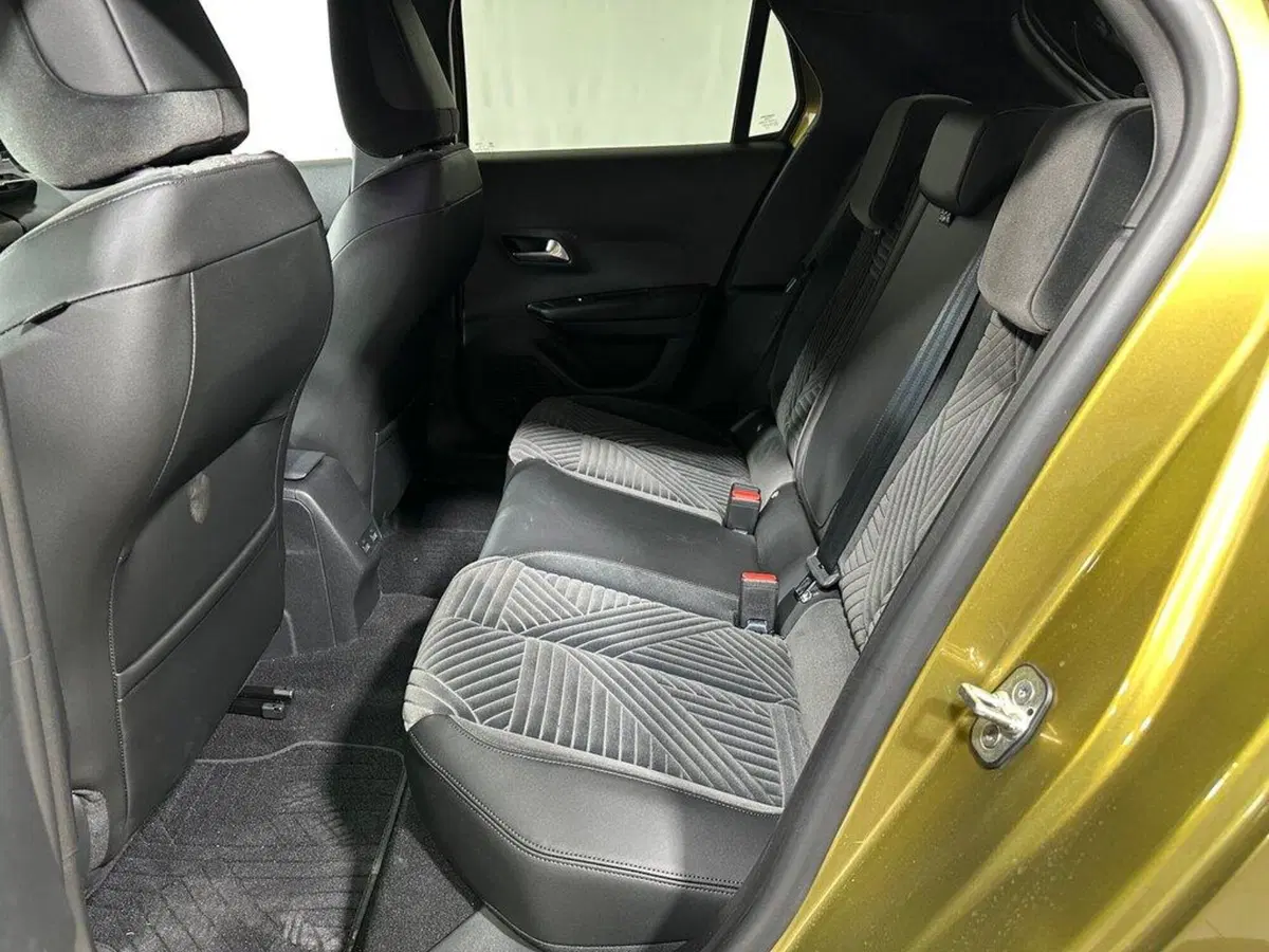 Lancia Ypsilon usata a Sondrio (11)