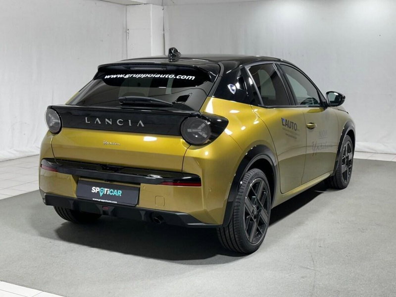 Lancia Ypsilon usata a Sondrio (5)