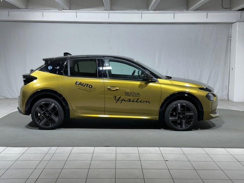 Lancia Ypsilon usata a Sondrio (6)