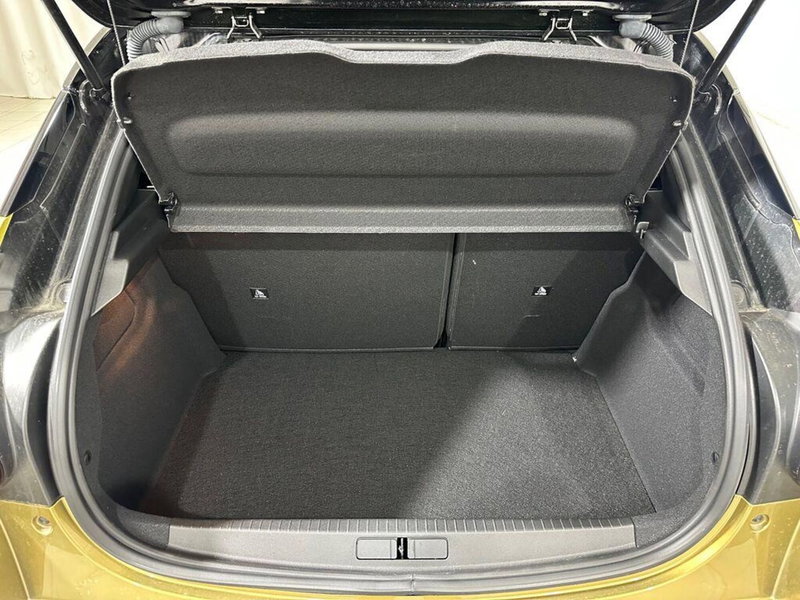 Lancia Ypsilon usata a Sondrio (15)