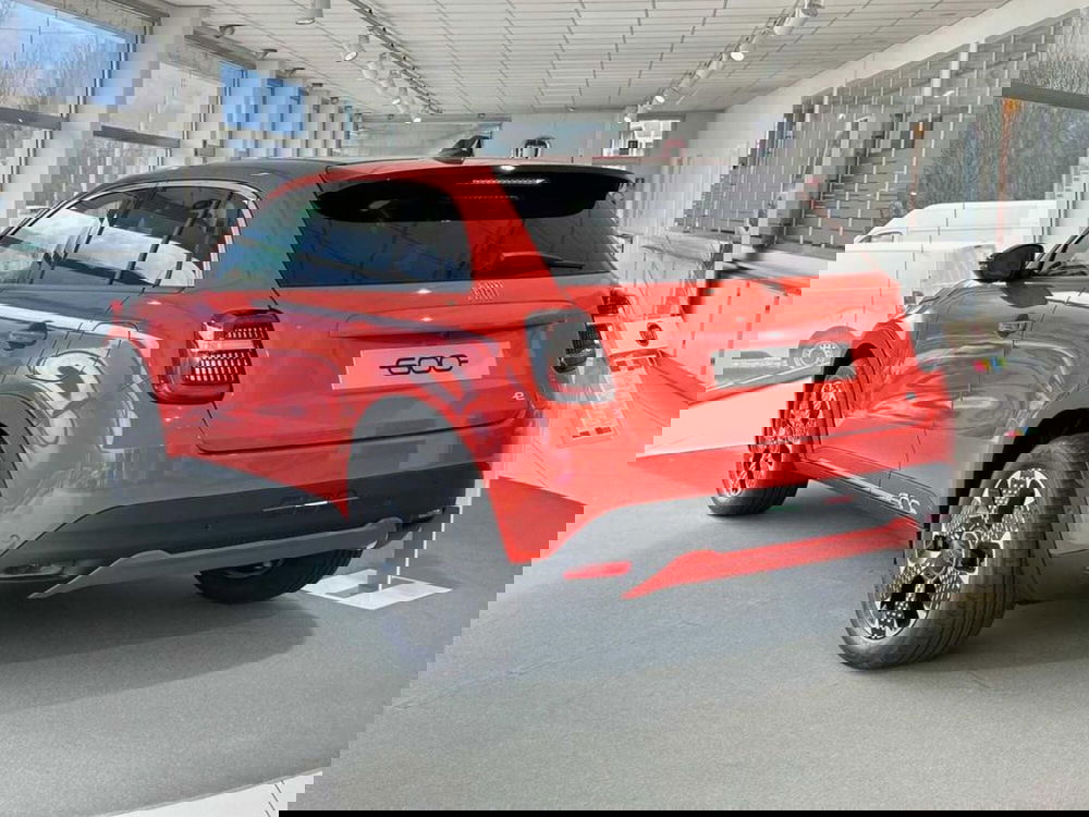 Fiat 600e nuova a Sondrio (3)