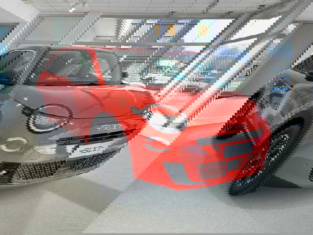 Fiat 600e nuova a Sondrio (6)