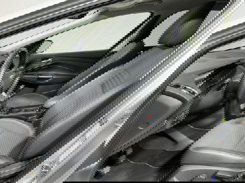 Ford Kuga usata a Sondrio (10)