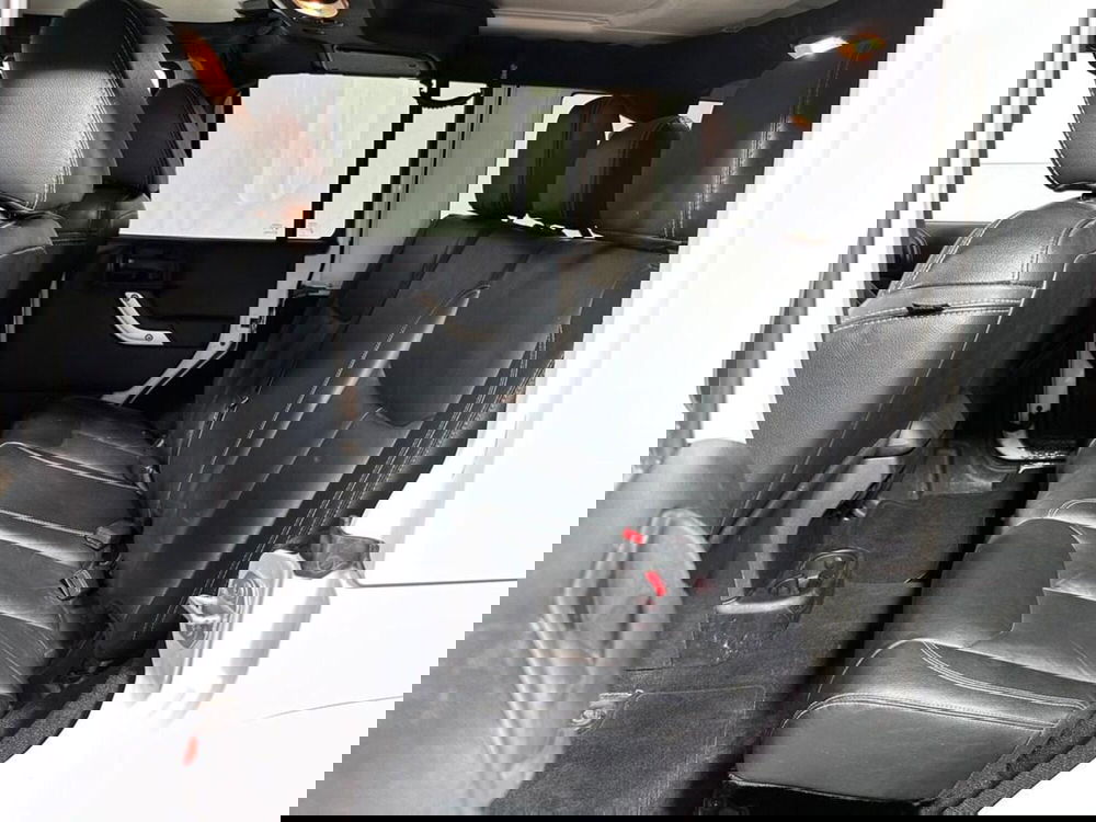 Jeep Wrangler Unlimited usata a Sondrio (11)