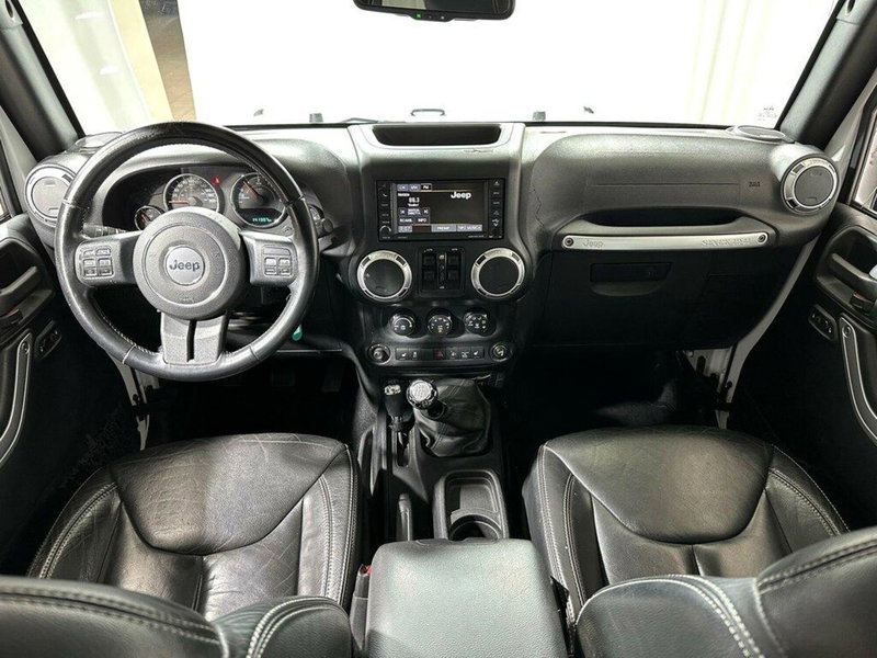 Jeep Wrangler Unlimited usata a Sondrio (12)