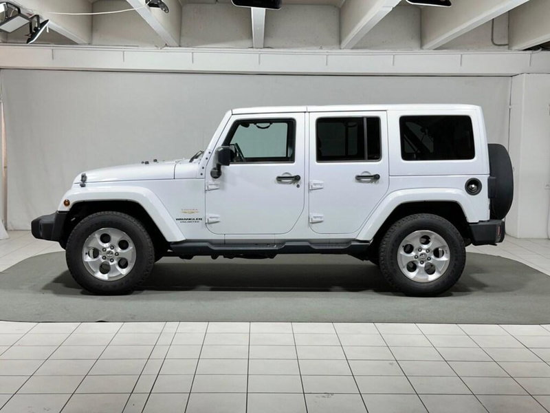 Jeep Wrangler Unlimited usata a Sondrio (2)