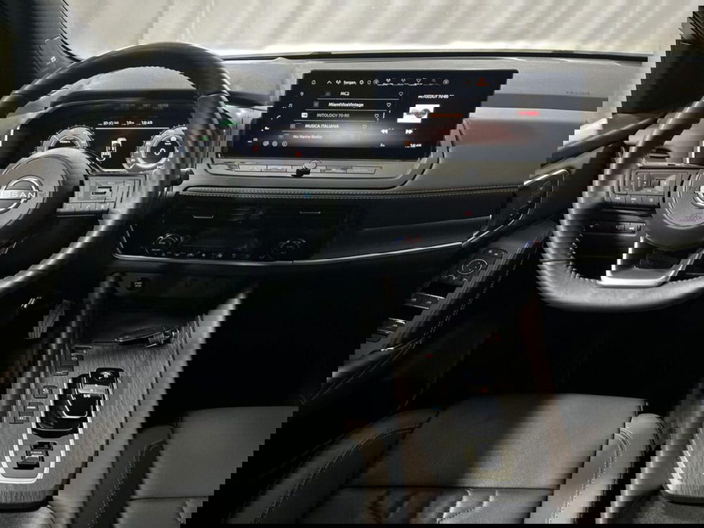 Nissan Qashqai usata a Sondrio (13)