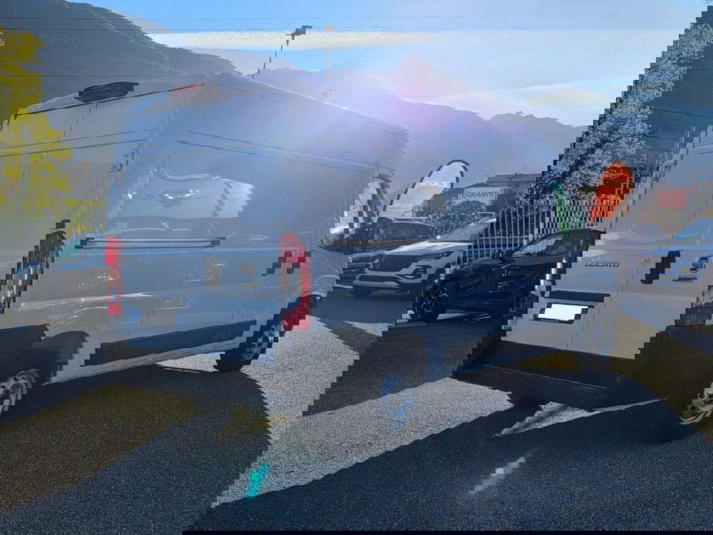 Fiat Ducato Furgone Vetrato nuova a Sondrio (5)