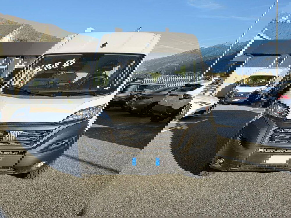 Fiat Ducato Furgone Vetrato nuova a Sondrio (8)