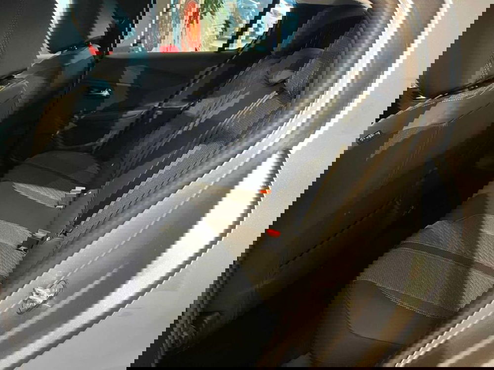 Peugeot 208 nuova a Sondrio (10)