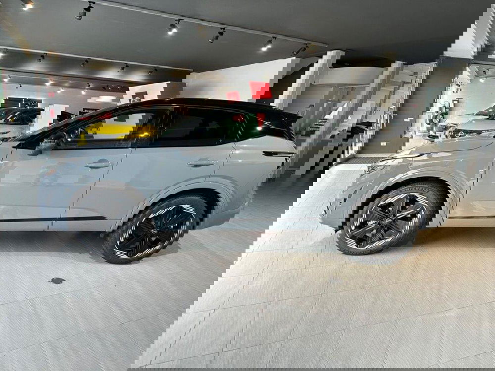 Nissan Qashqai nuova a Sondrio (2)