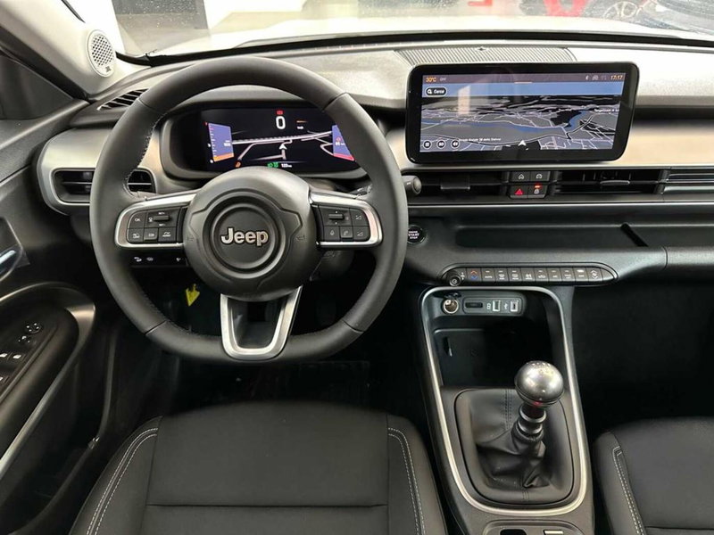 Jeep Avenger nuova a Sondrio (13)