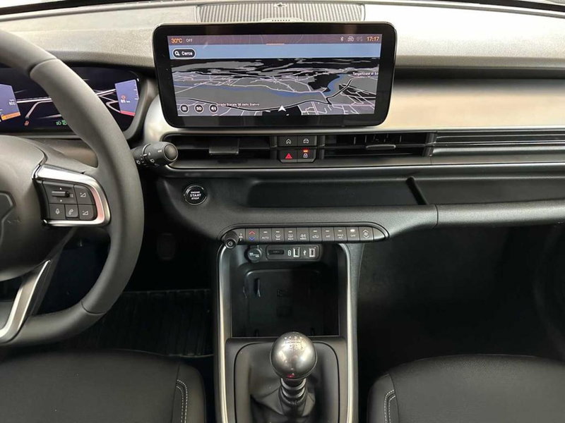 Jeep Avenger nuova a Sondrio (14)