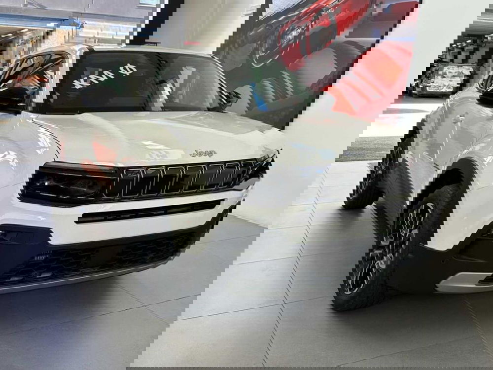 Jeep Avenger nuova a Sondrio (7)