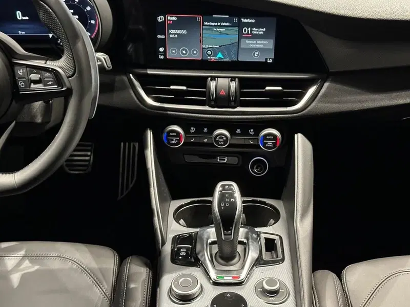 Alfa Romeo Giulia nuova a Sondrio (14)