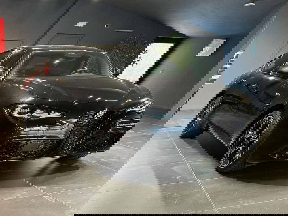 Alfa Romeo Giulia nuova a Sondrio (7)